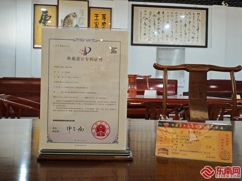 新春走基层 雕刀游走 榫卯相扣 感受“仙作”技艺的独特魅力(图2)