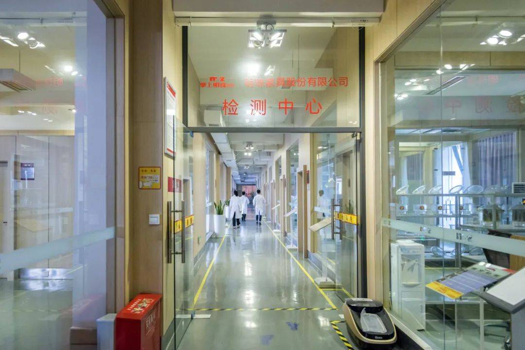开云APP官网：全省首批家具企业产品(图6)
