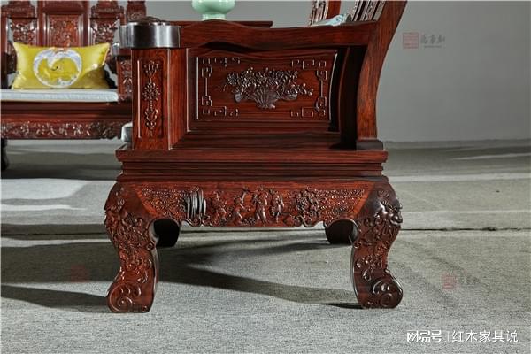 微凹黄檀沙发：展现家庭风貌的重要窗口 万事红红木(图5)