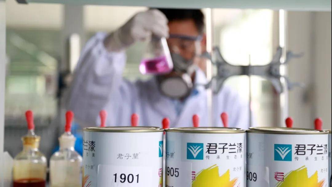 开云APP入口：涂家具丨十漆九粤广东何以成为家具漆产业中心？(图8)