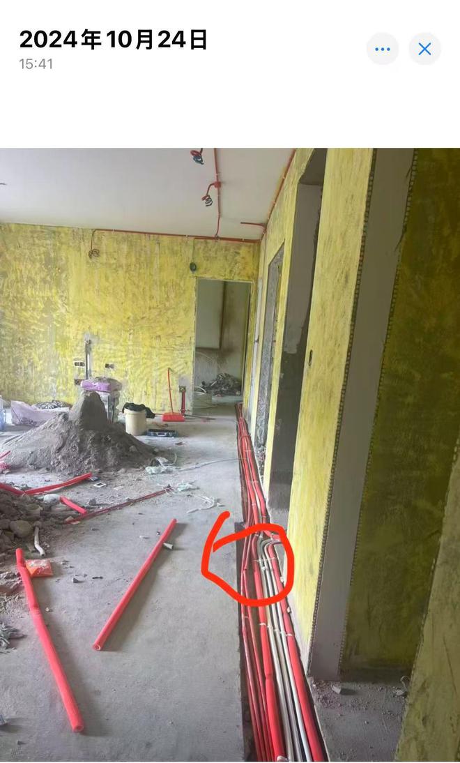 想着找大品牌不被坑还是掉坑？欧派经销商被曝降级装修(图2)